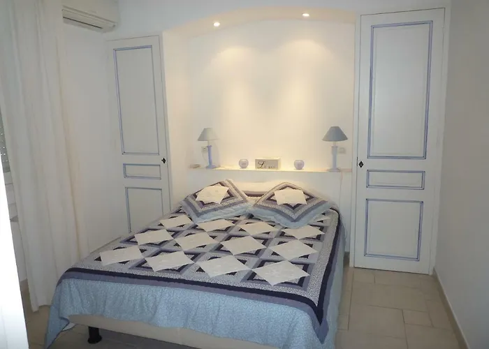 Les Lions Saint-Tropez